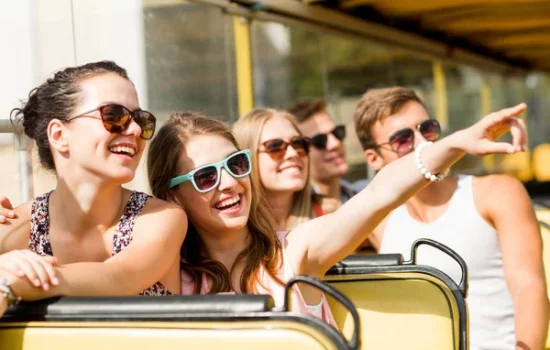 grouptour-bus